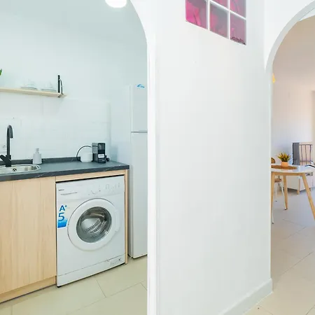 Cubo's Leisure Port *